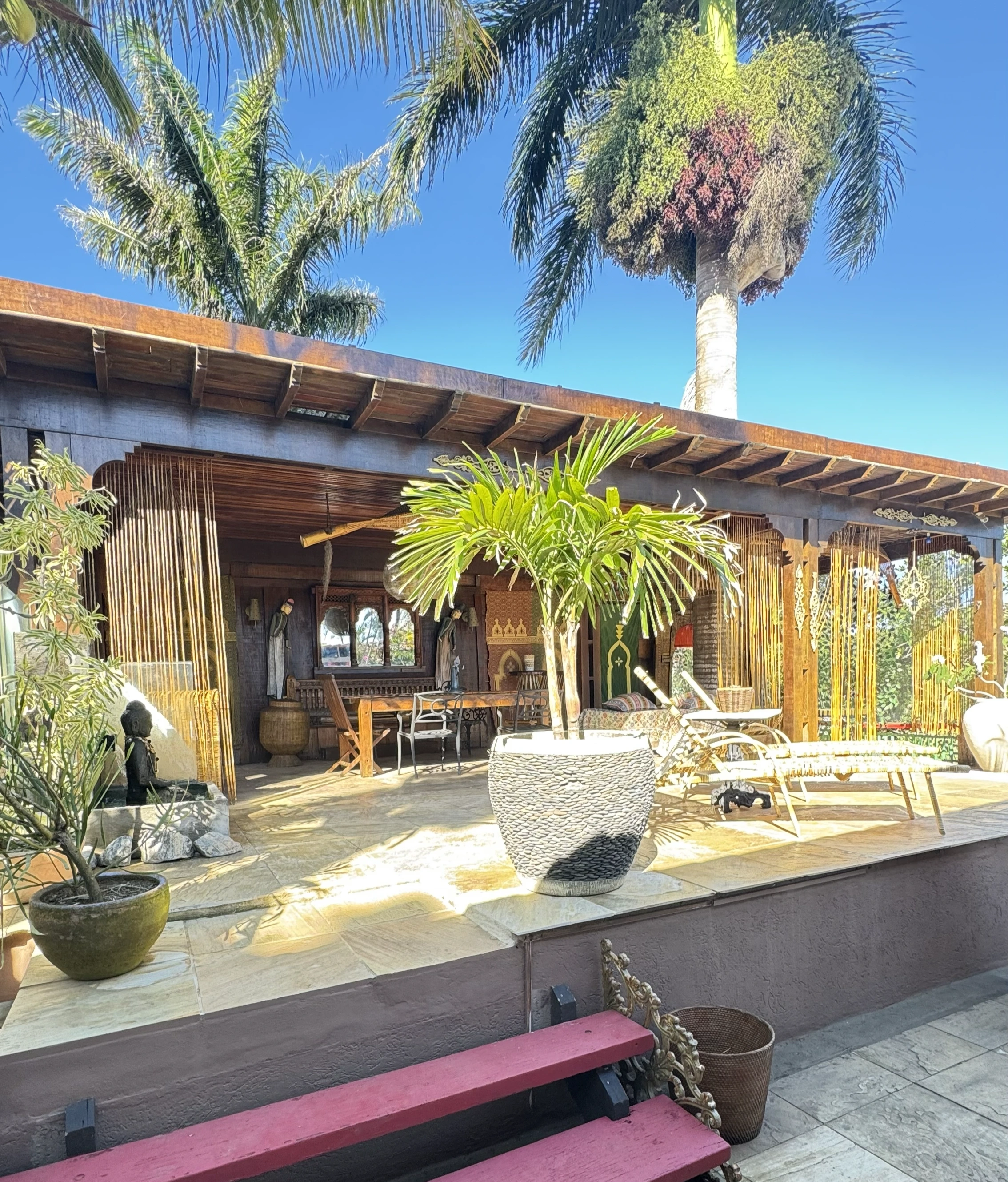 Aquabarra House